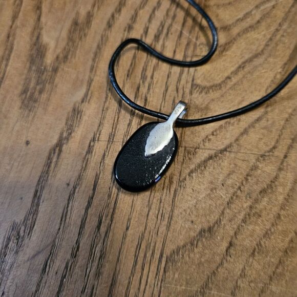 Women's Art Fused Black Glass Necklace With Gold Black String Silver Clasp Boho - Picture 5 of 10